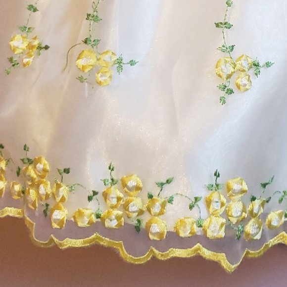 Cinderella Toddler Size 18M - White and Yellow dress - Gently Worn - Picture 4 of 7